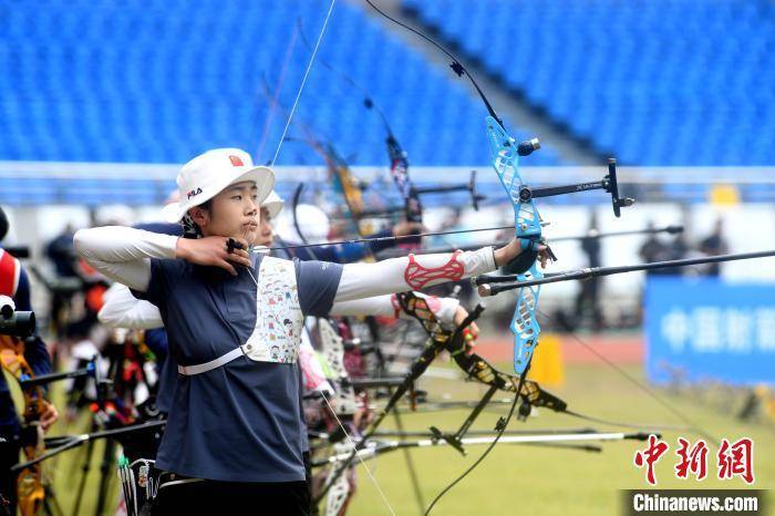 野外狩猎射箭比赛，传统技艺焕发新活力的简单介绍